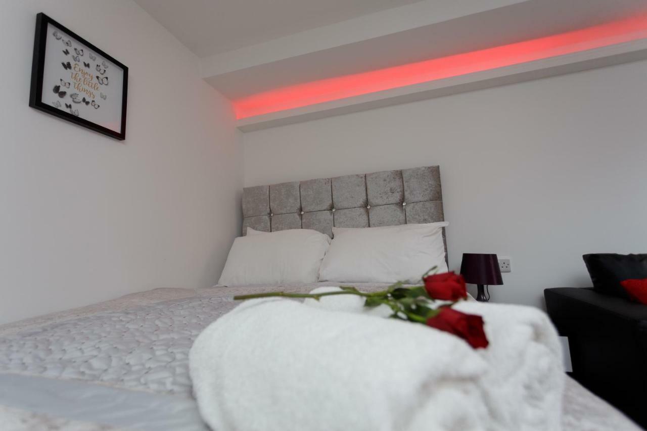 Clifton Bespoke Serviced Apartments Leeds  Exterior photo