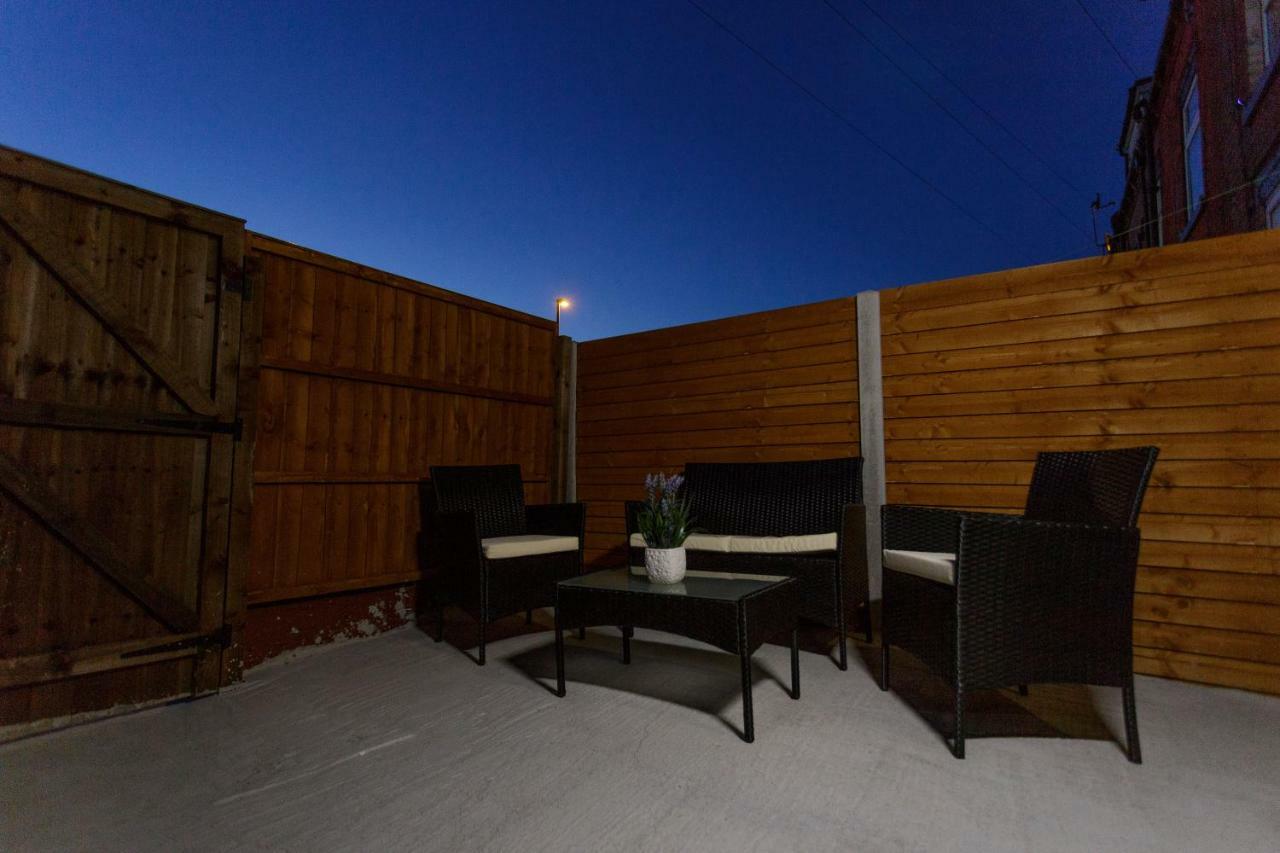 Clifton Bespoke Serviced Apartments Leeds  Exterior photo