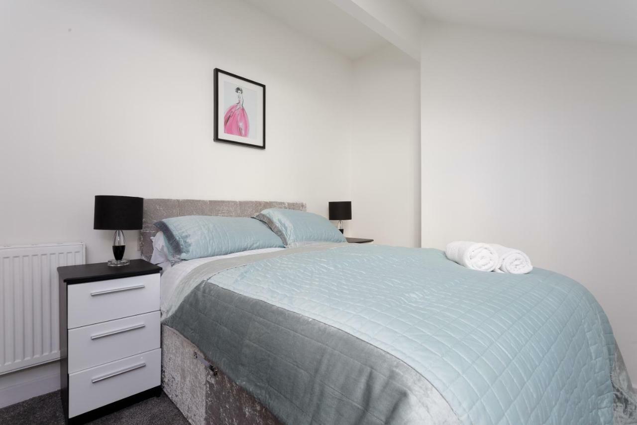 Clifton Bespoke Serviced Apartments Leeds  Exterior photo