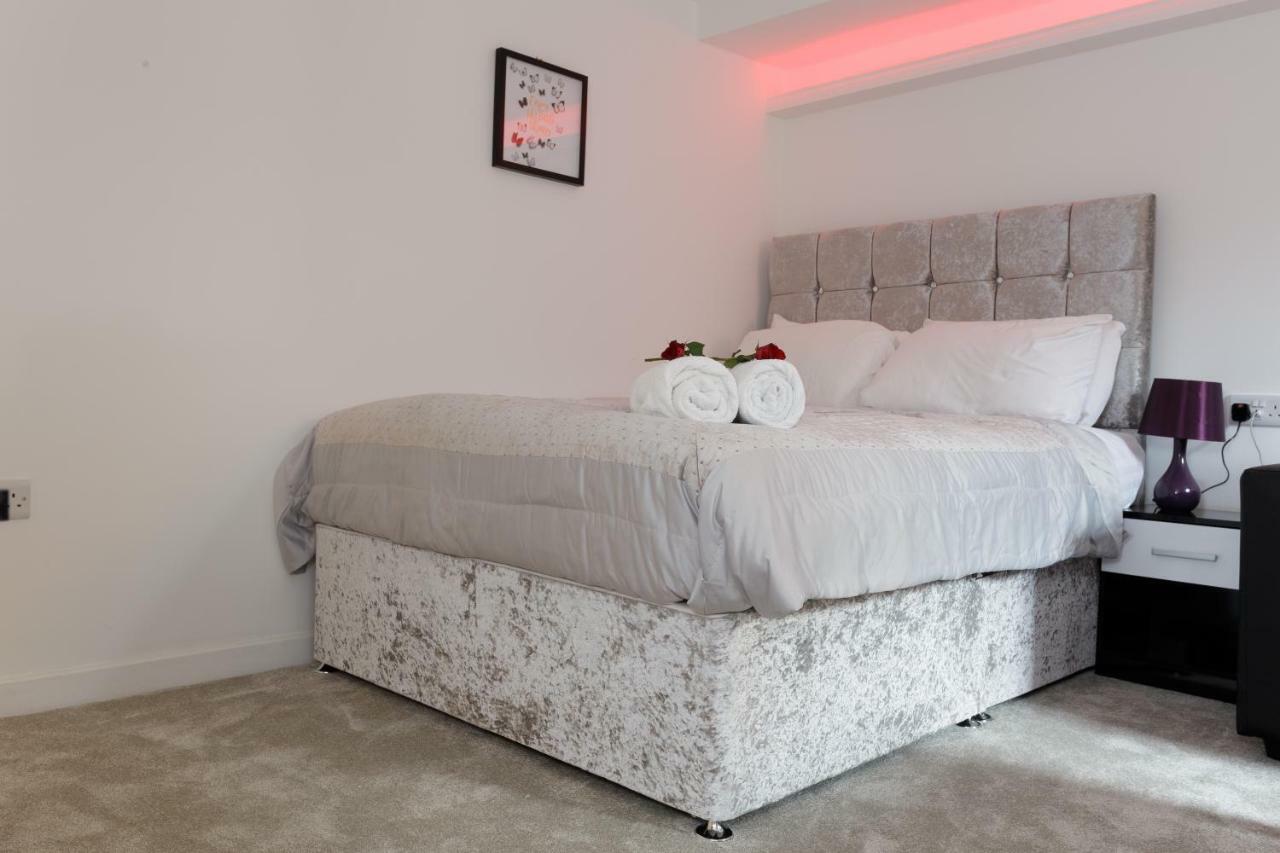 Clifton Bespoke Serviced Apartments Leeds  Exterior photo