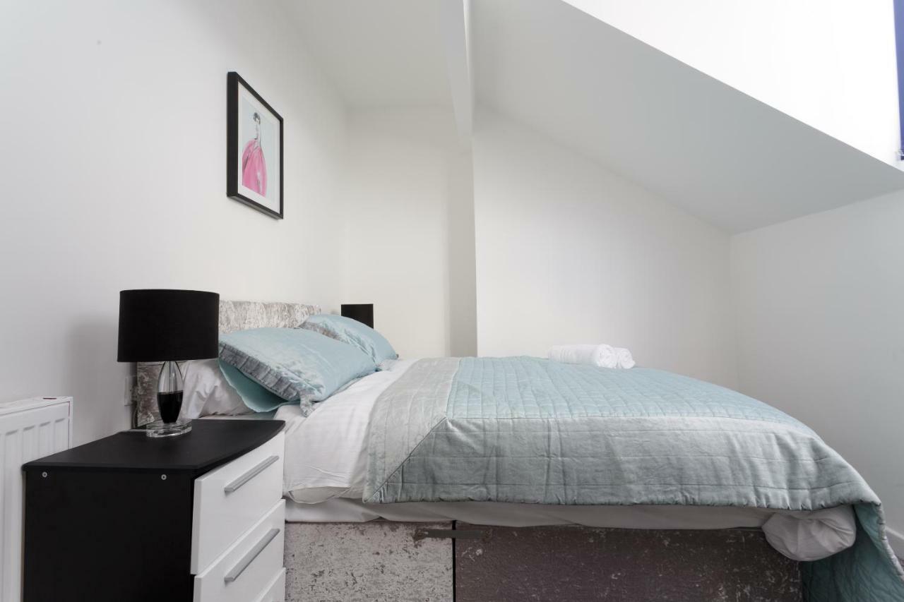 Clifton Bespoke Serviced Apartments Leeds  Exterior photo